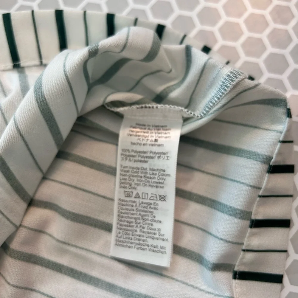 NWT J. Crew Kids Green and White Striped Pajama Set Size M (8-9) - Picture 7 of 8